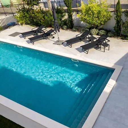 Apartment Veronica With Pool And Boat Mooring First Line At Sea